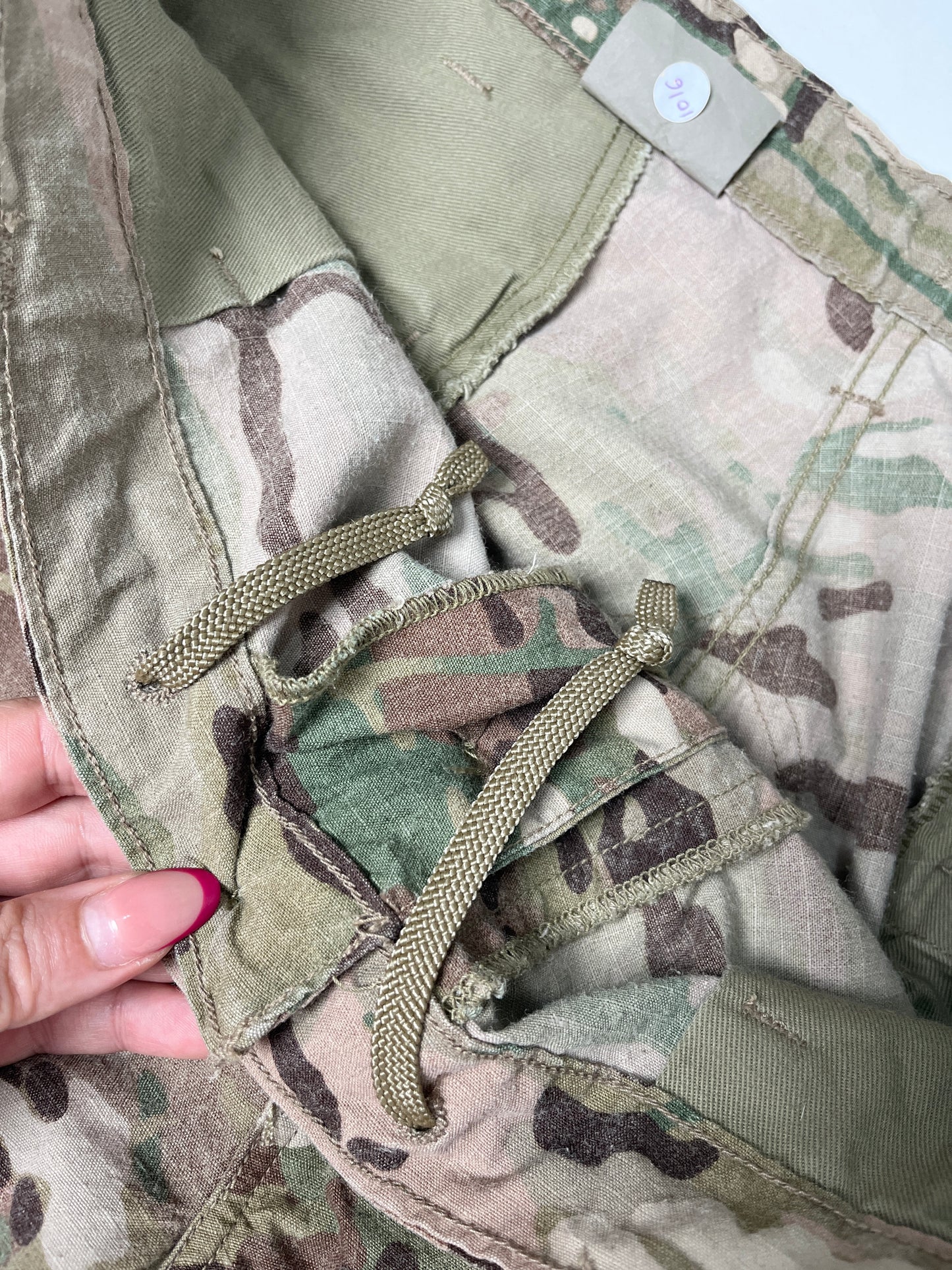 Original Militar Camuflaje Pant - Talla 38 Ajustable