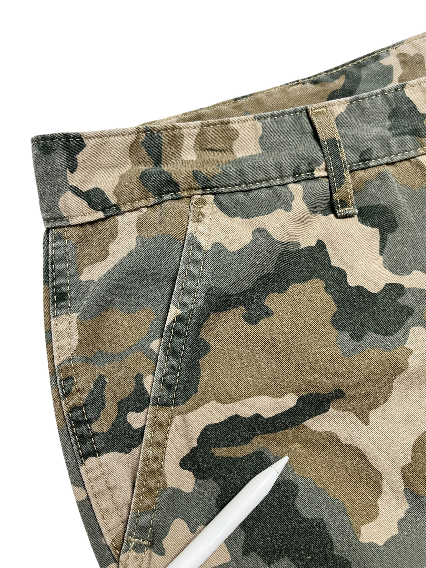 Levi’s Cargo Camuflaje Short - Talla W38