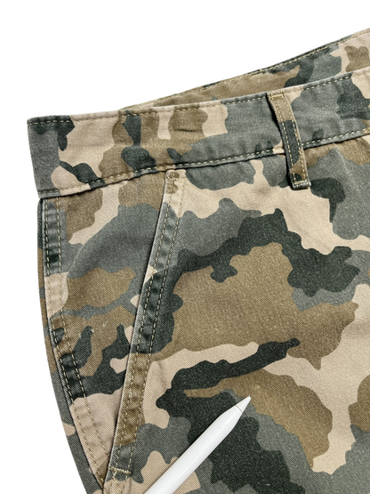 Levi’s Cargo Camuflaje Short - Talla W38