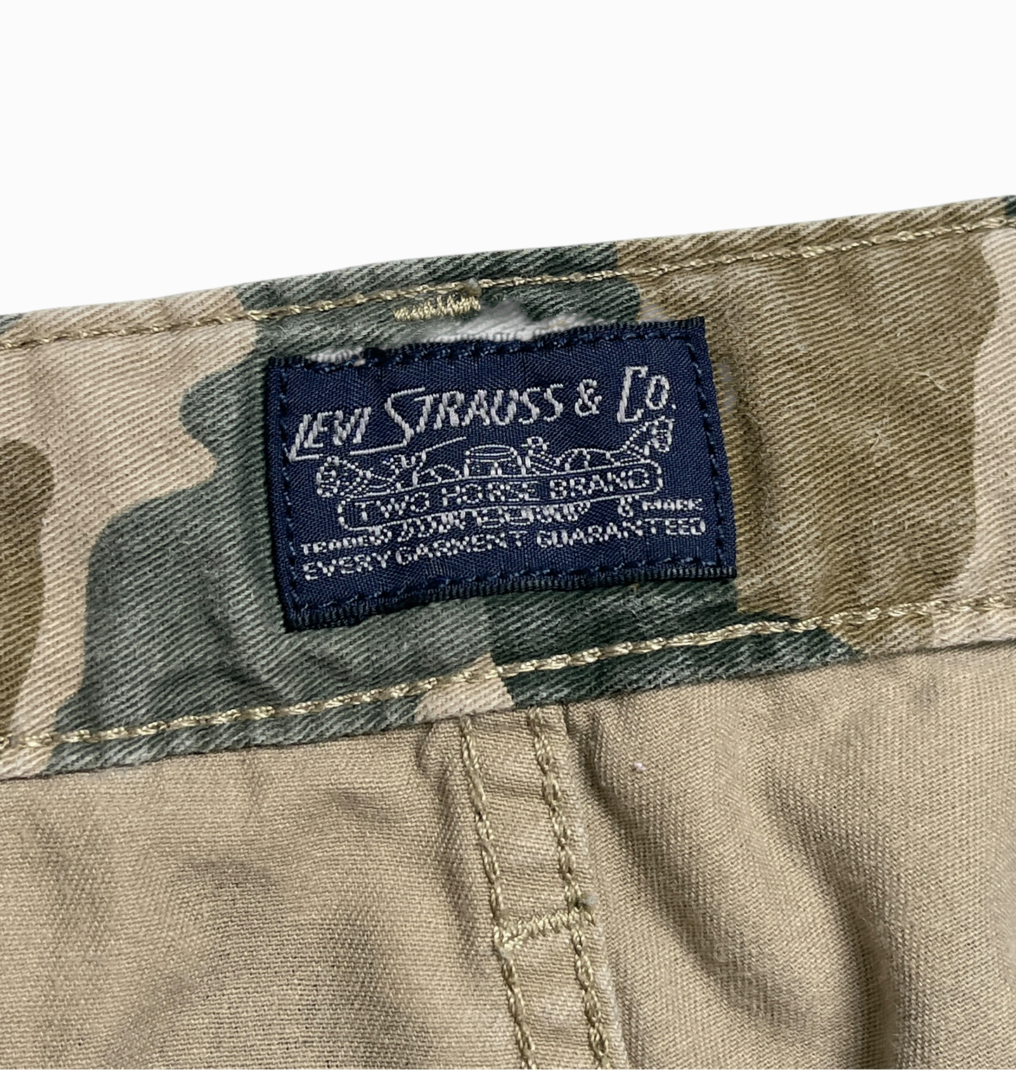 Levi’s Cargo Camuflaje Short - Talla W38