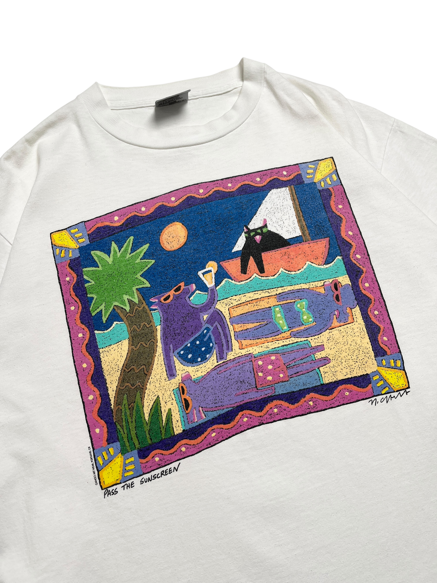 1990s Pass the sunscreen Art T-shirt - Talla L